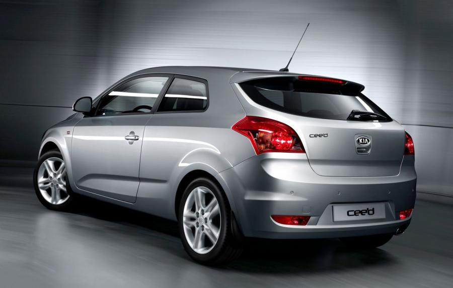  Kia pro_cee&rsquo;d 2007 года  (EU) (фото 6 из 6)